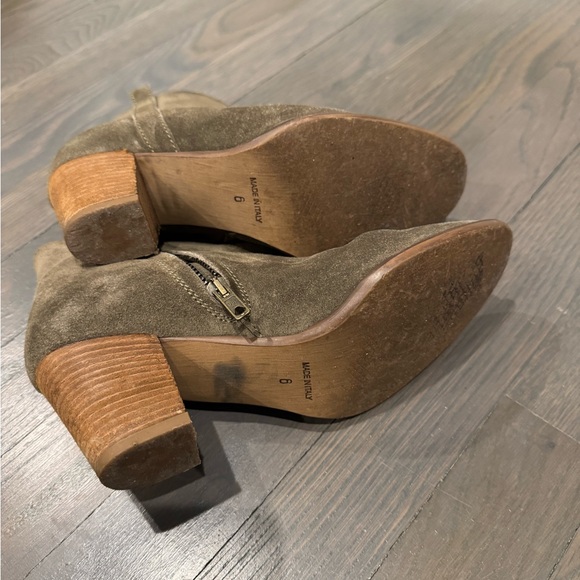 Reserved - Picture 5 of 9